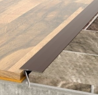 Порог для кварцвинила и ламината Pro Design Doorstep 571 алюминиевый коньяк 2,8 м