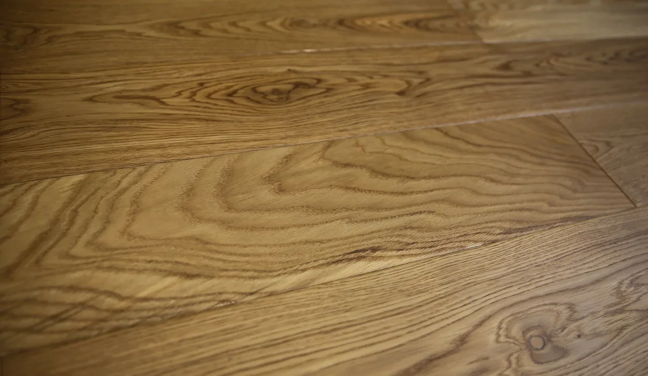 Инженерная доска шириной 160 мм Woodlight Дайсен шпон 3 мм для квартиры и дома